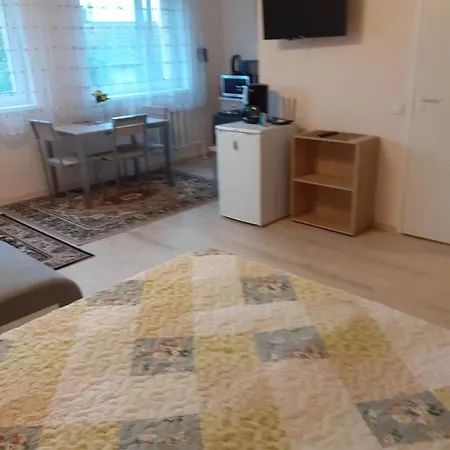 Apartment Metsa Kulaliskorter *